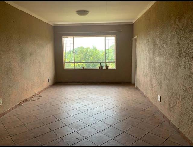 2 BEDROOM APARTMENT FOR SALE IN PRETORIA GARDENS